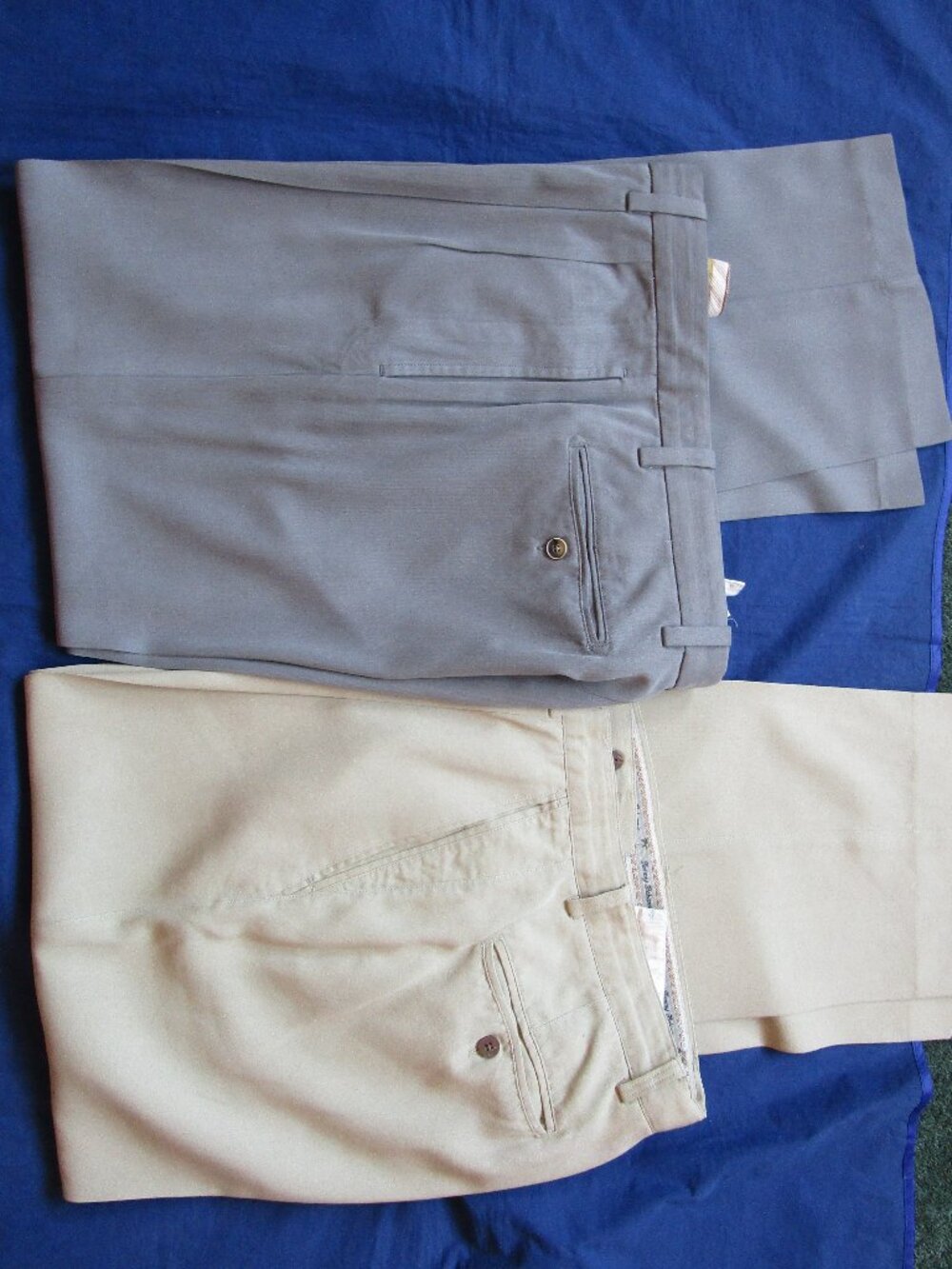 LOT OF 2 TOMMY BAHAMA SUMMER PANTS-EXCELLENT CONDITION-SIZE 34 X 34-GRAY & BEIGE